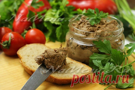 «Сытная и аппетитная закуска готовится из свиной печени и овощей. Паштет - это практичная недорогая закуска, которую можно предложить на обед или ужин или красиво подать на праздничный стол.» — карточка пользователя sugal.natali в Яндекс.Коллекциях