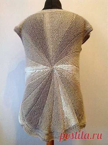 Taras (Strick) -Welt: Kreistunika