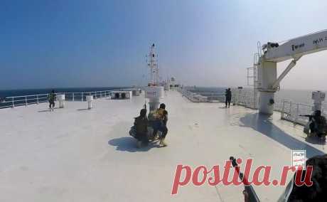 США заявили о причастности Ирана к атакам хуситов на суда в Красном море. Тегеран предоставил йеменским хуситам разведданные, а также беспилотники и ракеты, необходимые для осуществления атак, заявили в Белом доме. В Иране отрицают причастность к нападениям