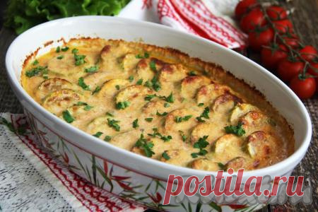 Кабачки в сметане с сыром и чесноком в духовке: 10 фото в рецепте