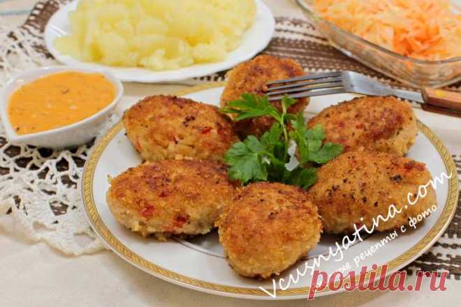 Мясные котлеты по-болгарски: пошаговый рецепт приготовления с фото В этой статье представлен пошаговый рецепт приготовления с фото мясных котлет по-болгарски без яиц и хлеба.