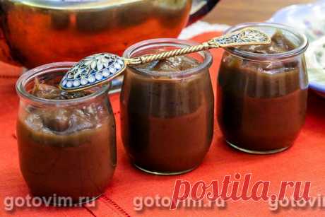 Курд кофейный. Рецепт с фото Кофейный курд можно готовить на основе крепкого вареного кофе или ограничиться растворимым. В любом случае, курд, приготовленный по этому рецепту, подают и как десерт, разложив по креманкам, и как прослойку и наполнитель в выпечку. Не поленитесь протереть горячий курд через мелкое металлическое сито, чтобы в нем не осталось никаких комочков.



