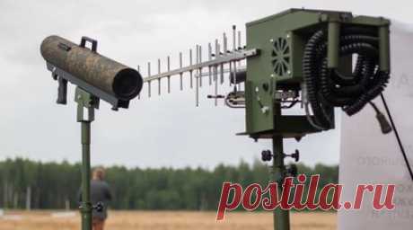 «Ружьё с автоматическим обнаружителем»: разработчик — о новых противодронных системах для бойцов СВО. В начале 2024 года НПО «Кайсант» запустит серийное производство новой версии мобильной станции РЭБ «Аргус-Антифурия», сообщила в интервью RT директор по развитию этого предприятия Алёна Баландина. По её словам, российские военнослужащие в зоне СВО получат мощное антидронное ружье с автоматическим обнаружителем БПЛА. В первую очередь «Аргус-Антифурия» будет бороться с самолётными беспилотниками…