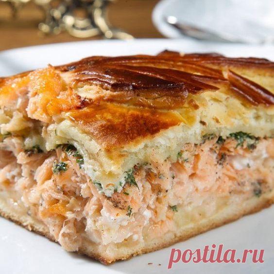 Рецепты на кажый день 👍 on Instagram: “ВКУСНЕЙШИЙ и НАИПРОСТЕЙШИЙ и БЮДЖЕТНЫЙ Рыбный ПИРОГ. Ингредиенты для теста: ●кефир 1ст., ●сырое яйцо 1 шт., ●мука 1 ст., ●сода ½ ч.л.…”
