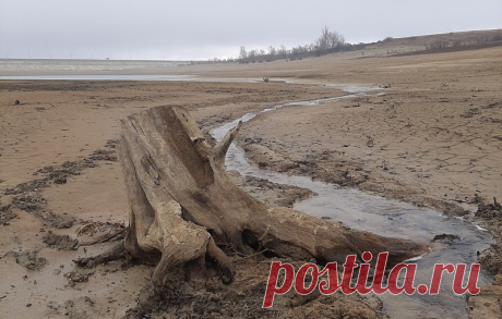 На дне: в крымских водохранилищах осталось всего 36 млн кубометров воды - 14 Декабря 2020 - Отдых в Крыму