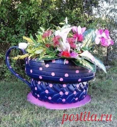 Клумбы и цветники из шин своими руками