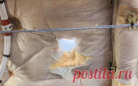 Пуля попала в пассажирский самолет при посадке в аэропорту Бейрута. В пассажирский самолет ливанской авиакомпании Middle East Airlines (MEA), летевший из Иордании в Бейрут, во время посадки попала пуля.