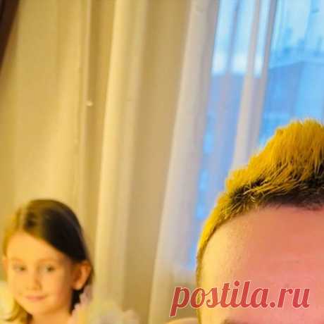 АЙРАТ💛ЖЁЛТЫЙ №1 ПО REELS on Instagram: "Сохрани💛 Идея для красивых фоток😍

Скорее заходите по ссылочке в шапочке моего профиля - чтобы попасть в наш Жёлтый клуб по REELS🤩" 52K Likes, 349 Comments - АЙРАТ💛ЖЁЛТЫЙ №1 ПО REELS (@airat_shakurov) on Instagram: "Сохрани💛 Идея для красивых фоток😍

Скорее заходите..."