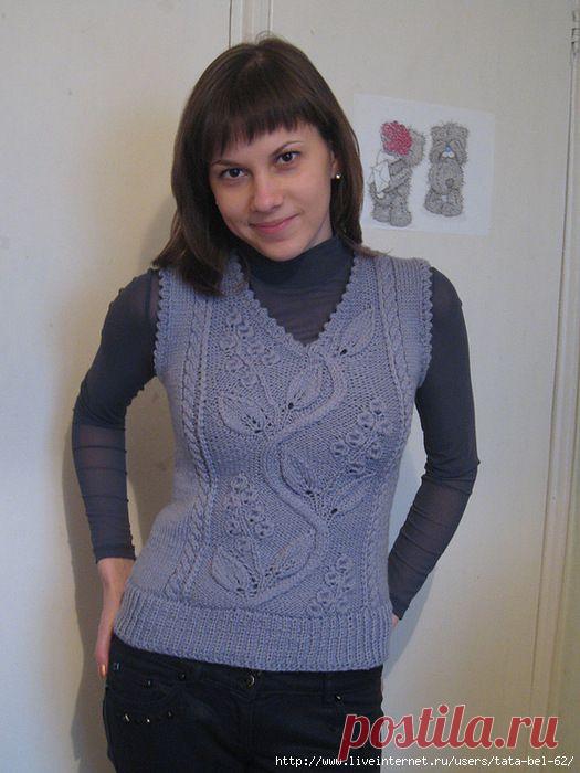 Серо - голубой жилет