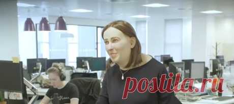 Посмотрите, как может выглядеть человек, который пару десятков лет своей жизни провел в неудобном стуле за слишком низким (или высоким) столом перед ярким монитором. А мы пойдем разомнёмся.