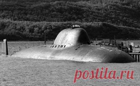 Советская титановая подводная лодка, опередившая своё время / Назад в СССР / Back in USSR