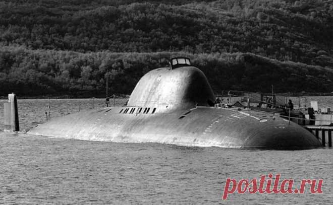Советская титановая подводная лодка, опередившая своё время / Назад в СССР / Back in USSR