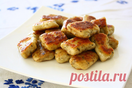 collecting memories: Homemade Potato Garlic Gnocchi