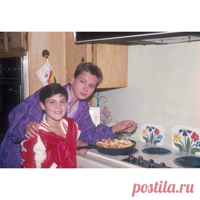 Ривер и Хоакин Фениксы