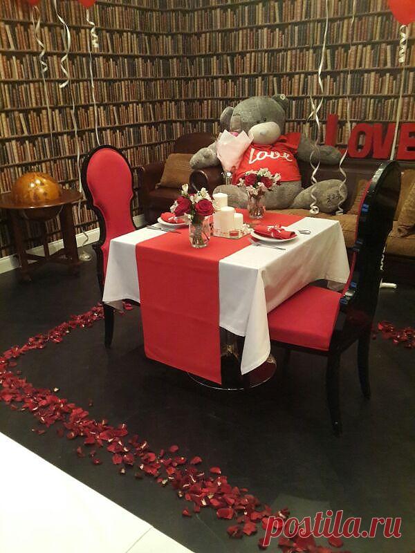Друзья, мы запускаем новый проект: если вы решили сделать сюрприз своей второй половинке в виде романтического ужина, и неважно что это, годовщина свадьбы, семейный ужин, признание в любви или даже предложение "руки и сердца" мы поможем вам создать соответствующую обстановку в цвете и концепции вечера, в любом месте: дома, кафе, ресторане и даже на улице, да,да и на этот случай у нас есть варианты !!