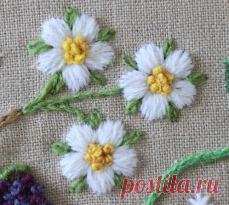 The Floss Box: Little White Flowers