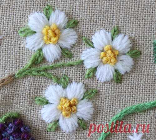 The Floss Box: Little White Flowers