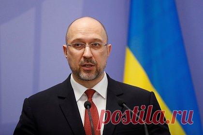 Премьер Украины призвал европейские компании покинуть Россию. Премьер-министр Украины Денис Шмыгаль призвал к введению санкций против российской атомной отрасли и уходу европейских компаний из России. «Не нужно останавливаться на полпути, мы должны ужесточить потолок цен на нефть, европейские компании должны покинуть российский рынок», — заявил глава украинского правительства.