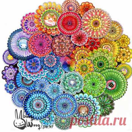 Раскраски для взрослых (антистресс)Многие женщины утверждают, что ежедневное раскрашивание раскрасок для взрослых облегчает головные боли и помогает успокоиться. Действительно ли это так? Вопрос сложный, могу лишь от себя сказать, что раскрашивать картинки мне ужасно нравится. Избавляет ли меня это от стресса? Не знаю, но настроение, когда я раскрашиваю, однозначно поднимается. Раскрасьте цветы в красивые, яркие цвета. Проявите фантазию.Coloring-Page2-360x360.jpg (360×360)
