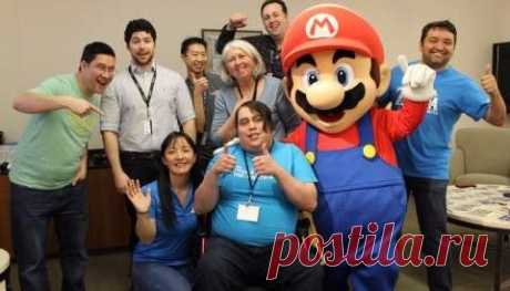Nintendo осуществила мечту смертельно больного геймера Очень трогательной историей поделился один из пользователей сайта Reddit. Несколько месяцев назад он активно зазывал остальных посетителей портала привлечь внимание компании Nintendo к его брату Гейбу. У 26-летнего парня был врождённый порок сердца, и он боялся не дожить до выхода The Legend of Zelda: Breath of the Wild. Тело преданного фаната &quot;Зельды&quot; начало постепенно отказывать, и вероятность сыграть в новую часть становилась…