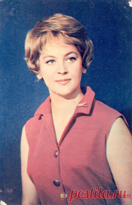 1971. Светлана Коркошко - о1664 | POSTCARDSMUSEUM.com