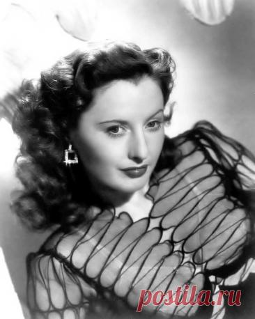 BARBARA STANWYCK — ИСКУШЕНИЕ В ШЕЛКЕ — VIZIST.ru