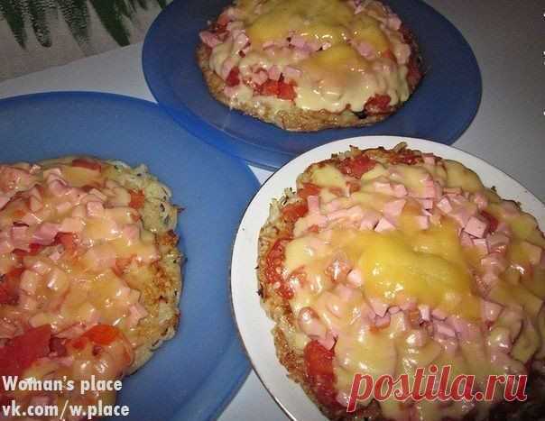 МОЛНИЕНОСНАЯ КАРТОФЕЛЬНАЯ ПИЦЦА НА СКОВОРОДКЕ!