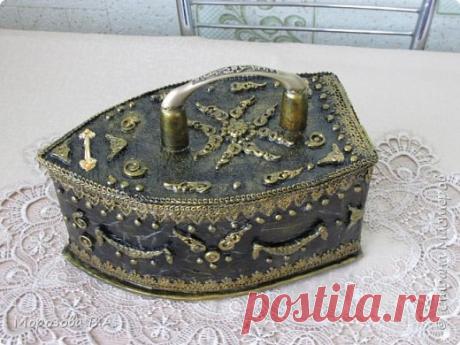 Шкатулка "Утюг"