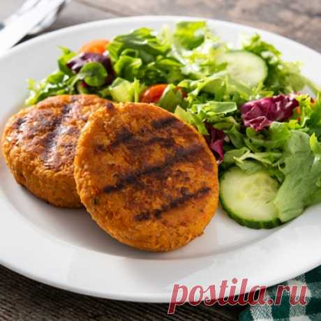 Монастырская кухня: луковые котлеты, пшенная каша