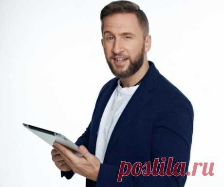 Оскар Кучера поделился рецептом забавного блюда: чем кормит актер своих детей