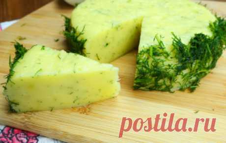 Сыр домашний из творога. Готовим в мультиварке Очень вкусный сыр можно приготовить дома! Для этого Вам понадобится мультиварка или кастрюля с толстым дном! Читать дальше&nbsp;