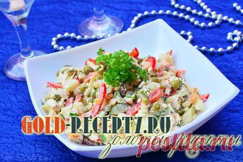 Салат с зеленым горошком и куриным филе