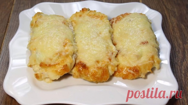 Получше мяса по-французски. Если раз попробуете, будете на все праздники так готовить Приготовленное по этому рецепту мясо, получается очень сочным, мягким, ароматным и на самом деле праздничным. Для приготовления вам потребуются такие ингредиенты: — мясо, 1 кг; — лук, 1 шт; — […]