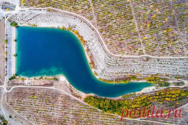 Фото дня. Озеро в Танковом.