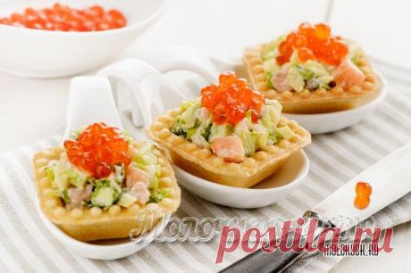 Начинка для тарталеток: 35 простых и вкусных рецептов с фото Несложные рецепты начинки, которую можно положить в тарталетки. Варианты на любой вкус и размер кошелька. Идеи украшения закуски.