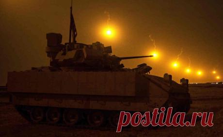 Al Mayadeen узнал о бое сирийской армии и американских сил у Евфрата. На фоне ударов израильских и американских ВВС по Дейр-эз-Зору сирийская армия вступила в бой с американскими силами в подконтрольных им районах у реки Евфрат, сообщает Al Mayadeen. В бою применяется тяжелая артиллерия и ракеты