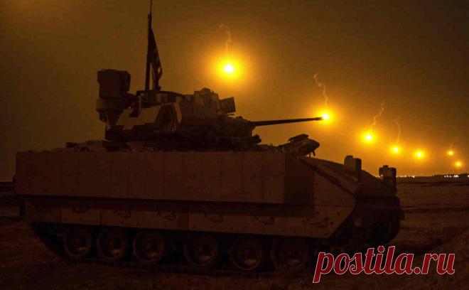 Al Mayadeen узнал о бое сирийской армии и американских сил у Евфрата. На фоне ударов израильских и американских ВВС по Дейр-эз-Зору сирийская армия вступила в бой с американскими силами в подконтрольных им районах у реки Евфрат, сообщает Al Mayadeen. В бою применяется тяжелая артиллерия и ракеты