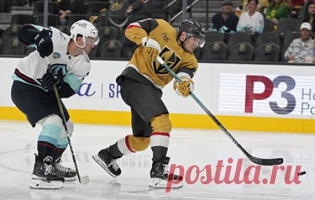 &quot;Вегас&quot; победил в первом матче в ранге обладателя Кубка Стэнли, Барбашев забросил шайбу. &quot;Вегас&quot; дома со счетом 4:1 обыграл &quot;Сиэтл&quot;