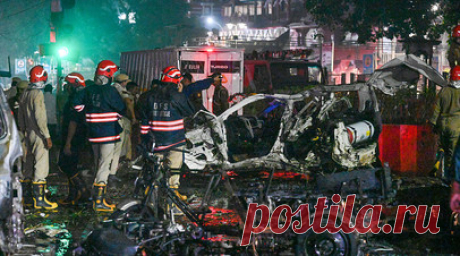 News18: один человек задержан в связи со взрывом автомобиля в Индии. Один человек задержан по подозрению в причастности ко взрыву автомобиля возле Красного форта в Дели (Индия). Об этом сообщает News18 со ссылкой на источники. Читать далее