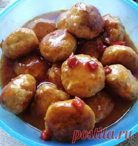Куриные митболы (тефтели)в томатном соусе — Домашняя кулинария