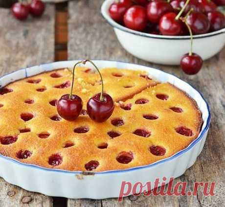 Попробуйте, точно понравится! Манник с вишней По принципу турецких и арабских сладостей он пропитан сиропом, за счет этого его текстура очень нежная и влажная.

Вам потребуется:
Яйцо — 3 шт. Крупа манная — 150 г. Йогурт — 150 мл. (натуральный) Са…