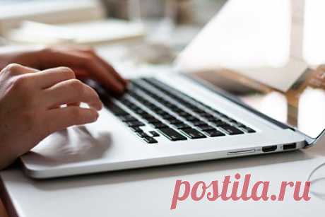 В Reddit приготовились к выходу на биржу. Платформа Reddit, объединяющая функции соцсети и форума, а также известная своим влиянием на рынок «мемных» акций, планирует осуществить в марте первичное публичное размещение акций (IPO), узнали журналисты. Отмечается, что процесс может быть отложен, как это уже случалось ранее. В компании эти планы не комментируют.