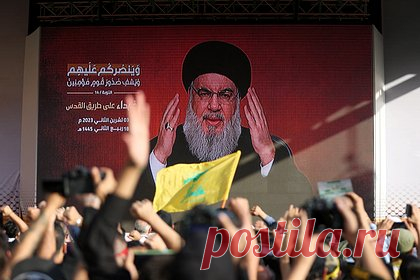 Генерал ФСБ раскрыл возможный сценарий развития войны Израиля с ХАМАС. Ближневосточный конфликт не завершится противостоянием Израиля и ирадикального палестинского движения ХАМАС. Эскалация вызвала волнения во всем мусульманском мире, в том числе среди радикалов, потому вероятно включение в противостояние «Хезболлы». Об этом заявил генерал-майор ФСБ в отставке Александр Михайлов.