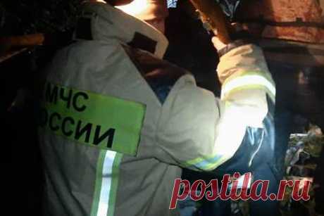 Семьи погибших и пострадавших при крушении L-410 под Иркутском получат выплаты. Семьи погибших и пострадавших при крушении самолета L-410, который упал в воскресенье, 12 сентября, за четыре километра до населенного пункта Казачинское под Иркутском, получат выплаты. По словам собеседника в пресс-службе правительства региона, решение о размере выплат будет принято в понедельник, 13 сентября.