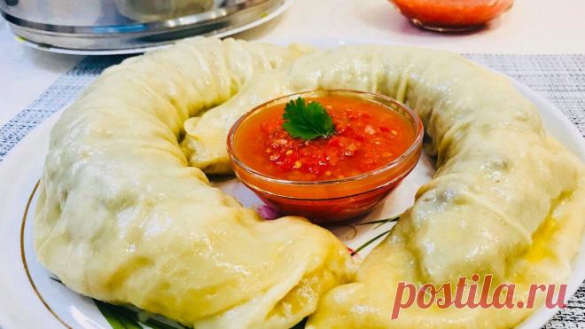 Сытный и вкусный обед для большой семьи. Мясной рулет — ханум или ленивые манты.
Если нет времени на приготовление традицонных мант с резанным вручную мясом, то выручит рецепт вкуснейшего мясного рулета из пресного теста и любимого фарша. Такие ленивые манты или, как еще их называют — ханум, готовятся, как правило, на пару. В фарш, помимо репчатого лука, можно добавить любимую зелень и восточные специи, которые придадут блюду особый вкус […]
Читай пост далее на сайте. Жми ⏫ссылку выше