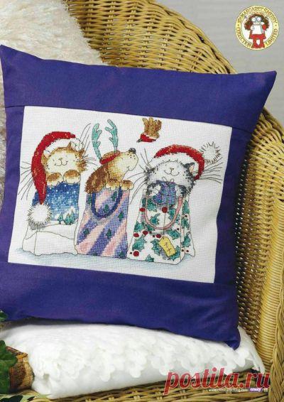Подушка - новогодние праздники- схема вышивки крестом подушка - новогодние праздники