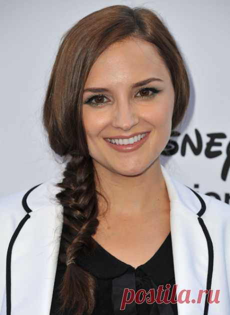 Рэйчел Ли Кук (Rachael Leigh Cook)
- 4 октября, 1979
