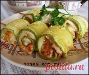 Суперские рулетики из кабачков с куриным мясом