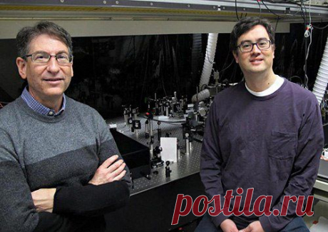 Преобразование света в электричество льно / Физика невозможного!