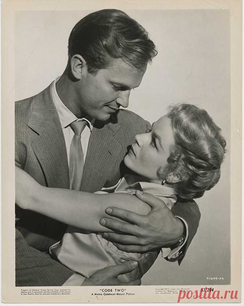 Ральф Микер и 
Сэлли Форрест